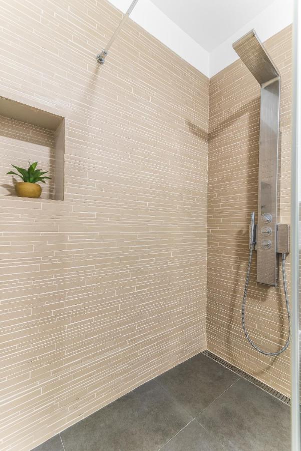 Home2Book Stylish Front Line Las Canteras Beach 大加那利岛拉斯帕尔马斯 外观 照片